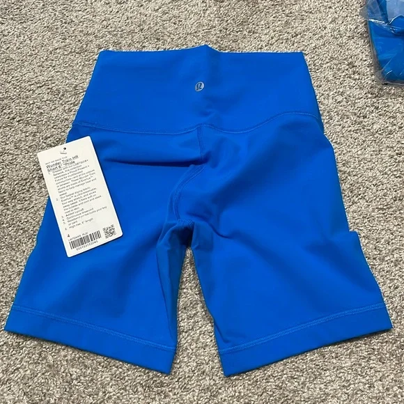 NWT Lululemon wunder train shorts 6” POOLSIDE BLUE PRIDE SZ 4